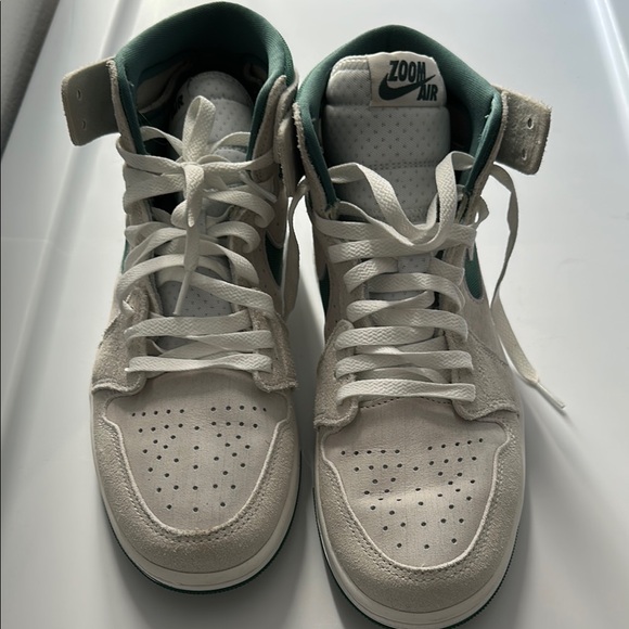 Nike Zoom Air High-Top Sneakers - Picture 1 of 2
